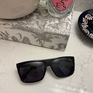 Quay Frontrunner Sunglasses - Polarized